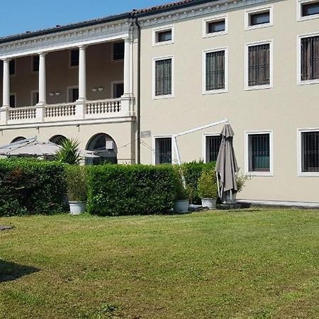 Apartamento La Loggia Vicenza Exterior foto